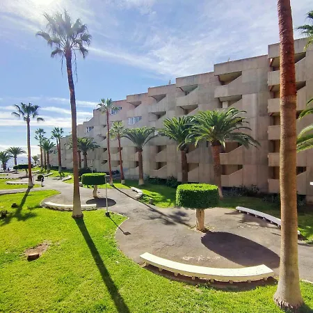 With Garden View,cerca Playa, Con Piscina Y Wifi En 코스타델실렌시오