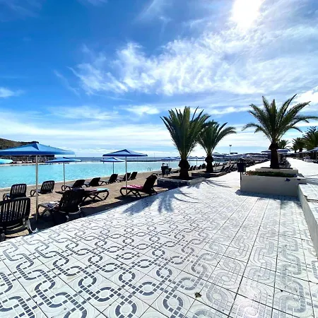 With Garden View,cerca Playa, Con Piscina Y Wifi En *