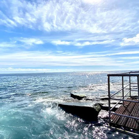 With Garden View,cerca Playa, Con Piscina Y Wifi En 코스타델실렌시오
