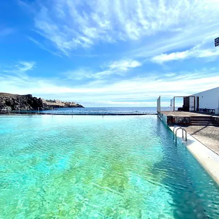 With Garden View,cerca Playa, Con Piscina Y Wifi En 아파트